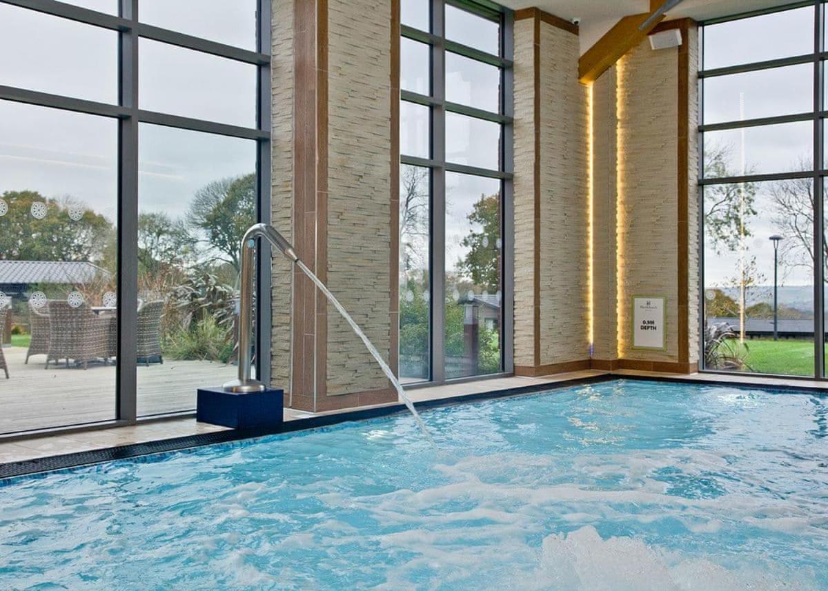 Hawkchurch Resort And Spa Εξωτερικό φωτογραφία